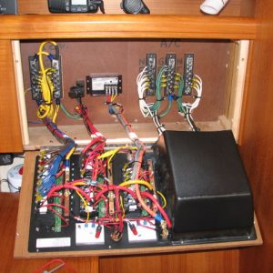 Inside-Power-Panel